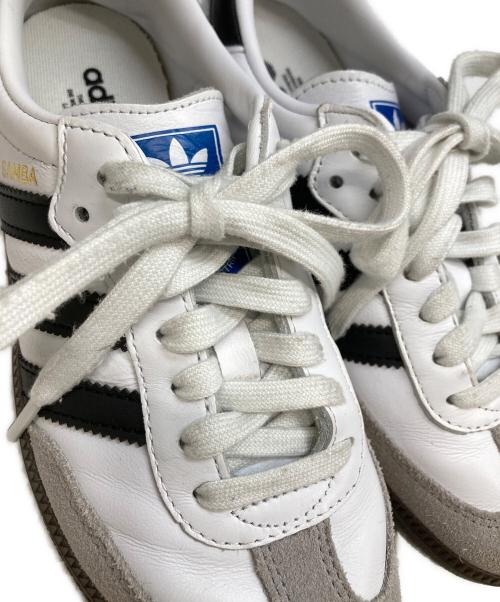adidas（アディダス）adidas (アディダス) ローカットスニーカー ホワイト サイズ:22.5の古着・服飾アイテム