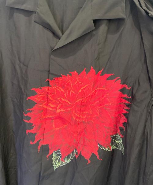 Yohji Yamamoto pour homme（ヨウジヤマモト プールオム）Yohji Yamamoto pour homme (ヨウジヤマモト プールオム) ダリアレイヤードアロハB ブラック×レッド サイズ:3の古着・服飾アイテム