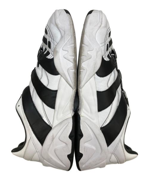 adidas（アディダス）adidas (アディダス) スニーカー ホワイト×ブラック サイズ:29の古着・服飾アイテム