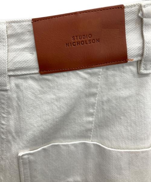 STUDIO NICHOLSON（スタジオ ニコルソン）STUDIO NICHOLSON (スタジオ ニコルソン) デニムパンツ ホワイト サイズ:UK6 IT38の古着・服飾アイテム