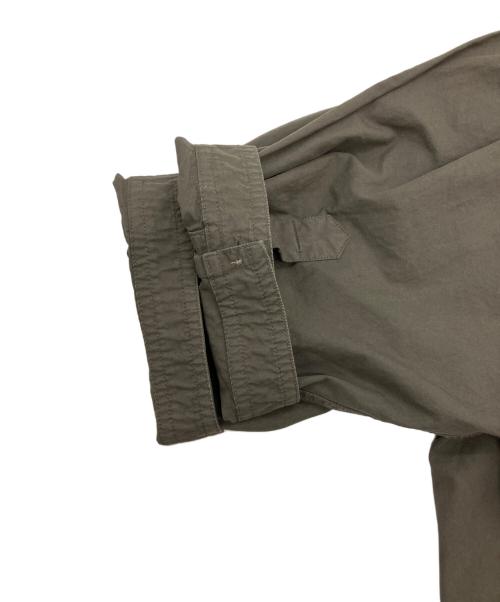 LEMAIRE（ルメール）LEMAIRE (ルメール) TWISTED SHIRT カーキ サイズ:38の古着・服飾アイテム