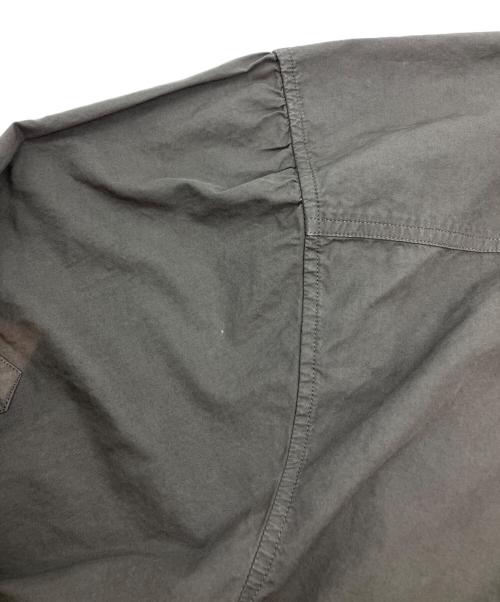 LEMAIRE（ルメール）LEMAIRE (ルメール) TWISTED SHIRT カーキ サイズ:38の古着・服飾アイテム