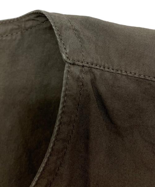 LEMAIRE（ルメール）LEMAIRE (ルメール) TWISTED SHIRT カーキ サイズ:38の古着・服飾アイテム