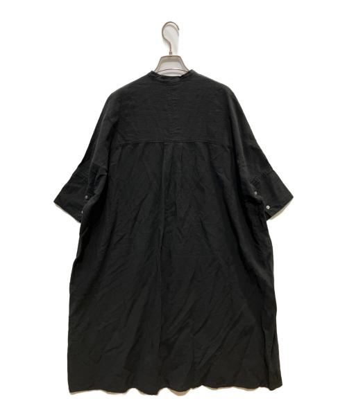 YUNI（ユニ）yuni (ユニ) コットンリネン product dye strings wide シャツワンピース ブラック サイズ:FREEの古着・服飾アイテム