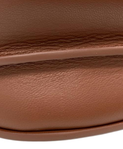 COLE HAAN（コールハーン）COLE HAAN (コールハーン) セレネアサドルバッグ ブラウンの古着・服飾アイテム