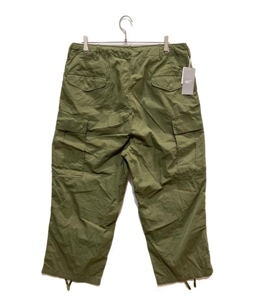 BEAMS（ビームス）BEAMS (ビームス) ビッグ 6ポケット カーゴパンツ オリーブ サイズ:XL 未使用品の古着・服飾アイテム
