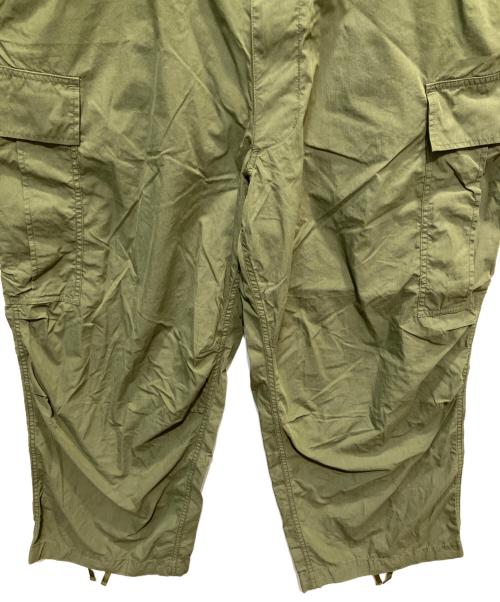 BEAMS（ビームス）BEAMS (ビームス) ビッグ 6ポケット カーゴパンツ オリーブ サイズ:XL 未使用品の古着・服飾アイテム