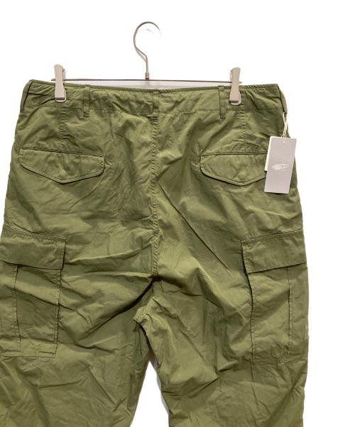 BEAMS（ビームス）BEAMS (ビームス) ビッグ 6ポケット カーゴパンツ オリーブ サイズ:XL 未使用品の古着・服飾アイテム