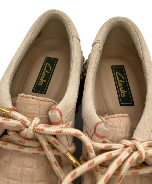 CLARKS（クラークス）CLARKS (クラークス) Torhill Bee ベージュ サイズ:24.5の古着・服飾アイテム