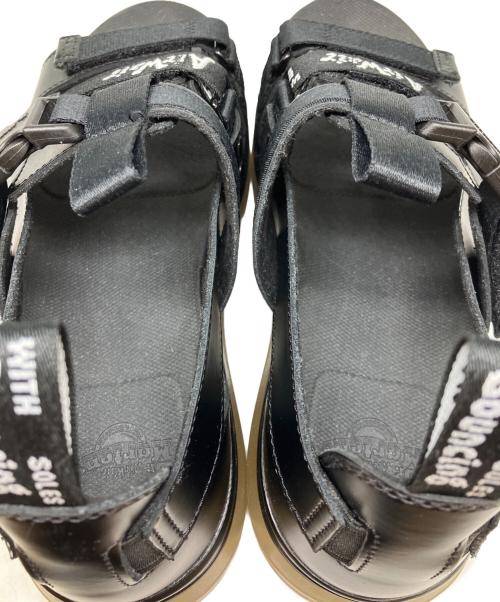 Dr.Martens（ドクターマーチン）Dr.Martens (ドクターマーチン) PEARSON マルチストラップ サンダル ブラック サイズ:UK8の古着・服飾アイテム