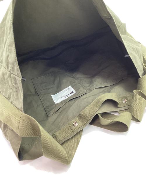 MARGARET HOWELL（マーガレットハウエル）MARGARET HOWELL (マーガレットハウエル) LIGHT COTTON POPLIN BAG カーキの古着・服飾アイテム