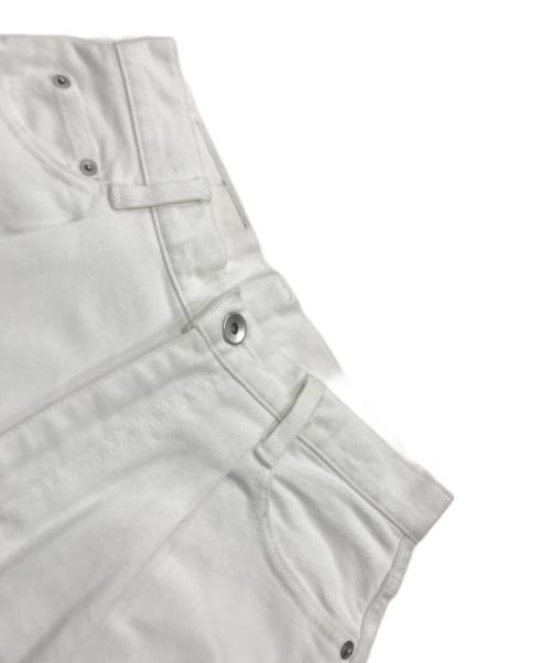 EVERYDAY I LIKE.（エヴリデイ アイ ライク）EVERYDAY I LIKE. (エヴリデイ アイ ライク) White Tuck Buggy Denim/デニムパンツ ホワイト サイズ:34の古着・服飾アイテム