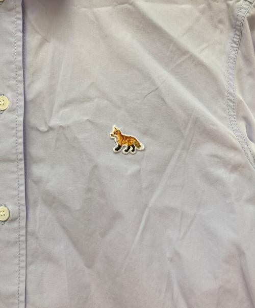 maison kitsune（メゾンキツネ）MAISON KITSUNE (メゾンキツネ) ワッペンシャツ ラベンダー サイズ:Sの古着・服飾アイテム