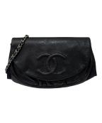 CHANELシャネル）の古着「ココマーク ハーフムーン チェーンウォレット」｜ブラック