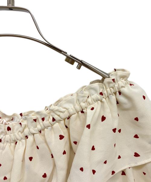 MISTREASS（ミストレアス）MISTREASS (ミストレアス) Heart Pattern Off Shoulder Frill Dress アイボリー サイズ:Fの古着・服飾アイテム