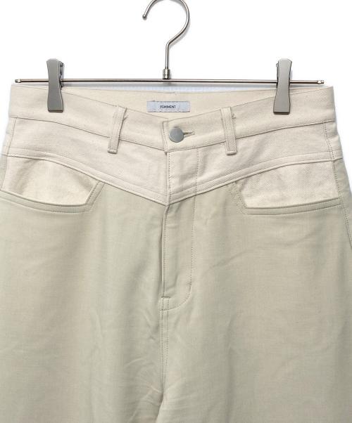 FEMMENT（ファモン）FEMMENT (ファモン) STUDIOUS (ステュディオス) 別注stretch barrel leg pants ベージュ サイズ:2の古着・服飾アイテム