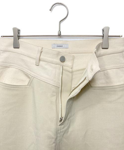 FEMMENT（ファモン）FEMMENT (ファモン) STUDIOUS (ステュディオス) 別注stretch barrel leg pants ベージュ サイズ:2の古着・服飾アイテム