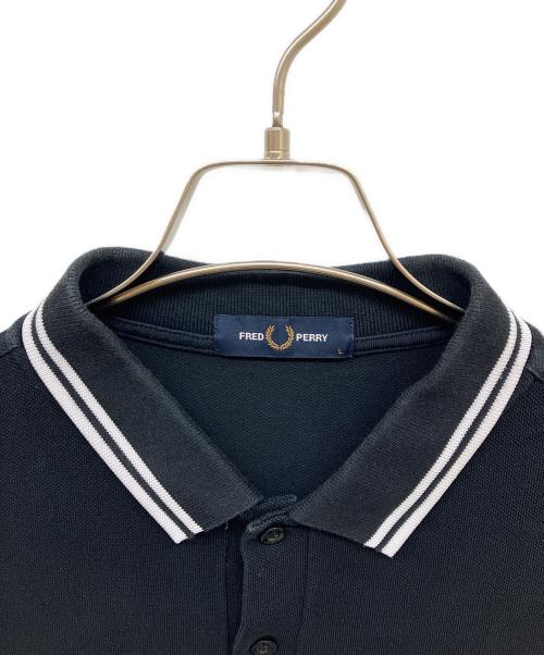 FRED PERRY（フレッドペリー）FRED PERRY (フレッドペリー) ポロシャツ ブラック サイズ:Lの古着・服飾アイテム