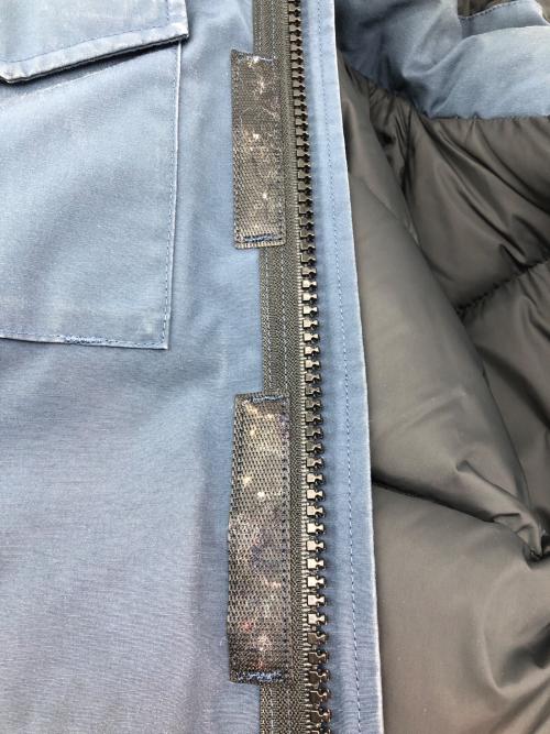 CANADA GOOSE（カナダグース）CANADA GOOSE (カナダグース) KAMLOOPSダウンジャケット ネイビー サイズ:Sの古着・服飾アイテム