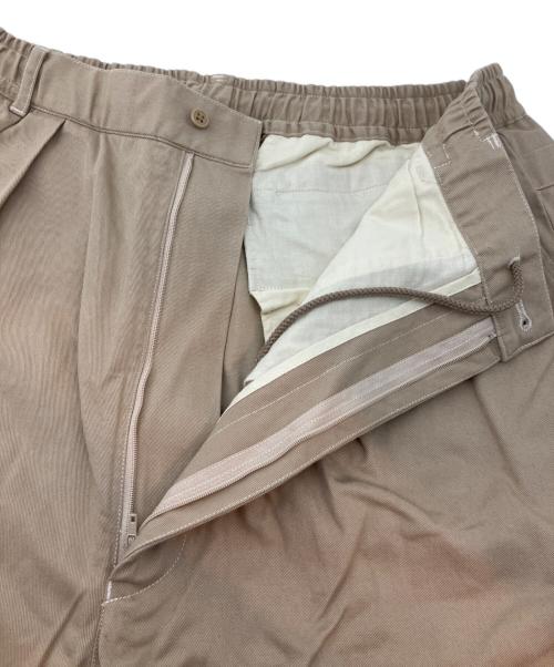 L.L.Bean（エルエルビーン）L.L.Bean (エルエルビーン) BEAMS (ビームス) 別注 Bean's Weekend chino pants ベージュ サイズ:XL 未使用品の古着・服飾アイテム
