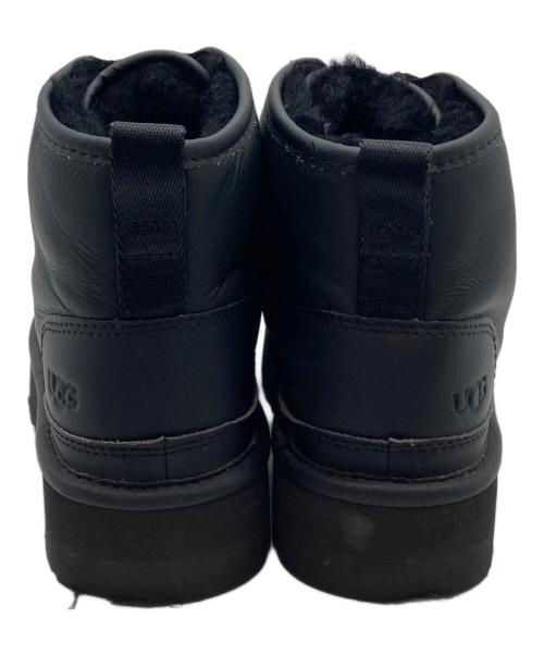 UGG（アグ）UGG (アグ) Neumel Platform Zip ブラック サイズ:US6 UK4の古着・服飾アイテム