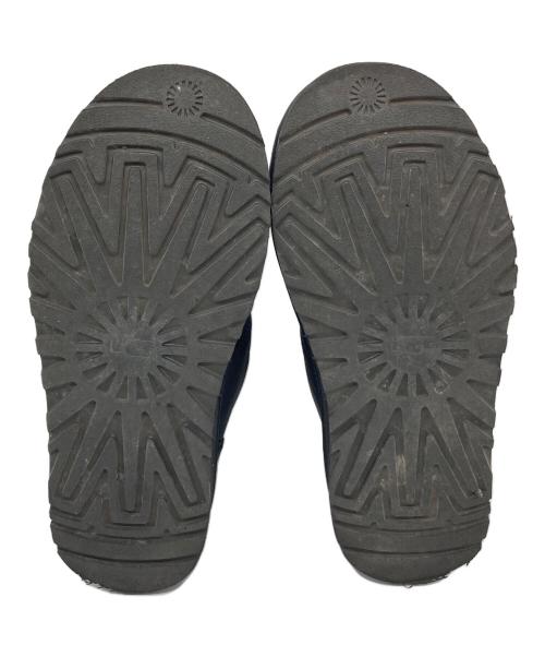 UGG（アグ）UGG (アグ) Neumel Platform Zip ブラック サイズ:US6 UK4の古着・服飾アイテム