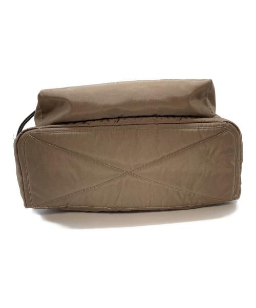 MARC JACOBS（マークジェイコブス）MARC JACOBS (マークジェイコブス) THE BACKPACK MARC JACOBS ベージュ サイズ:実寸参照の古着・服飾アイテム