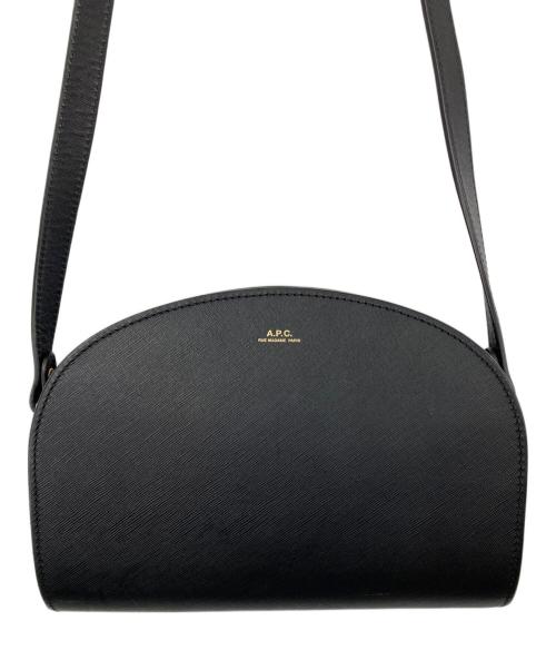 A.P.C.（アーペーセー）A.P.C. (アーペーセー) ハーフムーンショルダーバッグ ブラックの古着・服飾アイテム