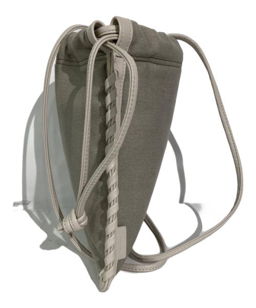 VASIC（ヴァジック）VASIC (ヴァジック) Weells Mini Mini-Canvas グレーの古着・服飾アイテム