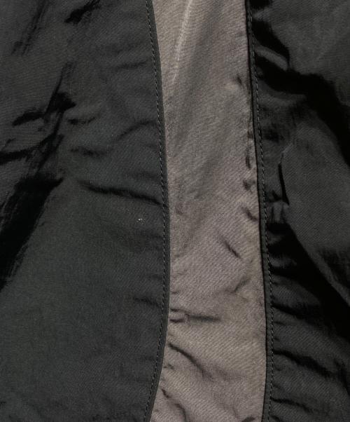 COOTIE PRODUCTIONS（クーティープロダクツ）COOTIE PRODUCTIONS (クーティープロダクツ) Nylon Paneling Shin Cut Wide Track Pants ブラック×グレー サイズ:Ｓの古着・服飾アイテム
