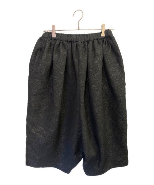 BLACK COMME des GARCONS（ブラックコムデギャルソン）BLACK COMME des GARCONS (ブラックコムデギャルソン) フラワージャガードイージーハーフパンツ ブラック サイズ:Sの古着・服飾アイテム