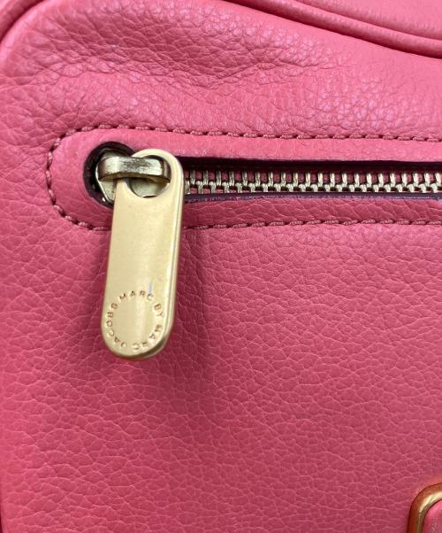 Marc by Marc Jacobs（マークバイマークジェイコブス）Marc by Marc Jacobs (マークバイマークジェイコブス) レザーショルダーバッグ ピンクの古着・服飾アイテム