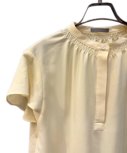 theory luxe（セオリーリュクス）theory luxe (セオリーリュクス) 26SS シャーリングネックフレンチスリーブブラウス イエロー サイズ:32の古着・服飾アイテム