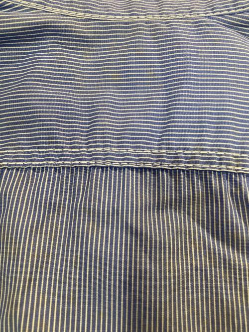 COMME des GARCONS HOMME（コムデギャルソン オム）COMME des GARCONS HOMME (コムデギャルソン オム) ドッキングレギュラーカラーシャツ / HH-B001 ブルー×ボルドー サイズ:XSの古着・服飾アイテム