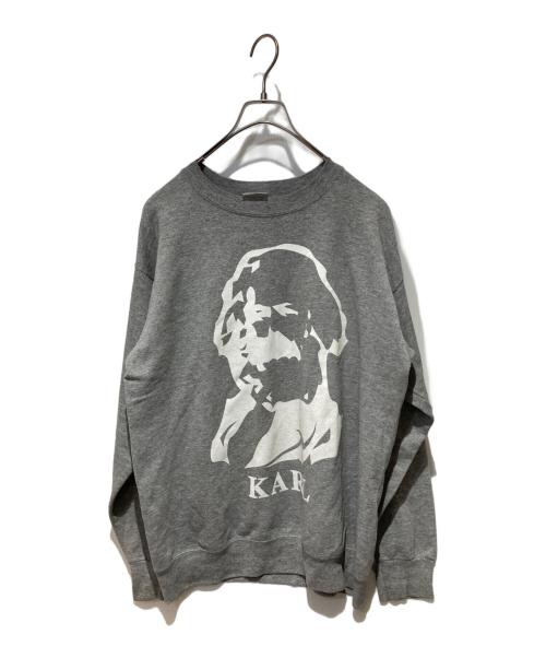 AFFA（エーエフエフエー）AFFA (エーエフエフエー) KARLプリントスウェット グレー サイズ:Ｌの古着・服飾アイテム