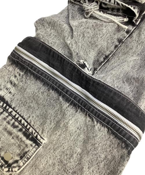 MAISON SPECIAL（メゾンスペシャル）MAISON SPECIAL (メゾンスペシャル) Big Pocket 2WAY Denim Wide Cargo Pants グレーの古着・服飾アイテム