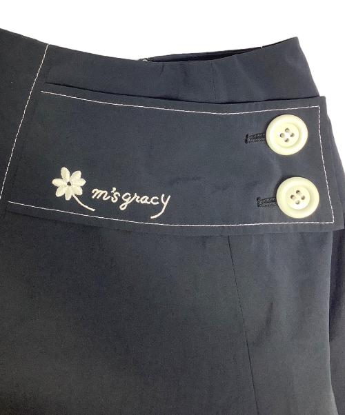 M'S GRACY（エムズグレイシー）M'S GRACY (エムズグレイシー) 配色ステッチフレアースカート ブラック サイズ:38の古着・服飾アイテム
