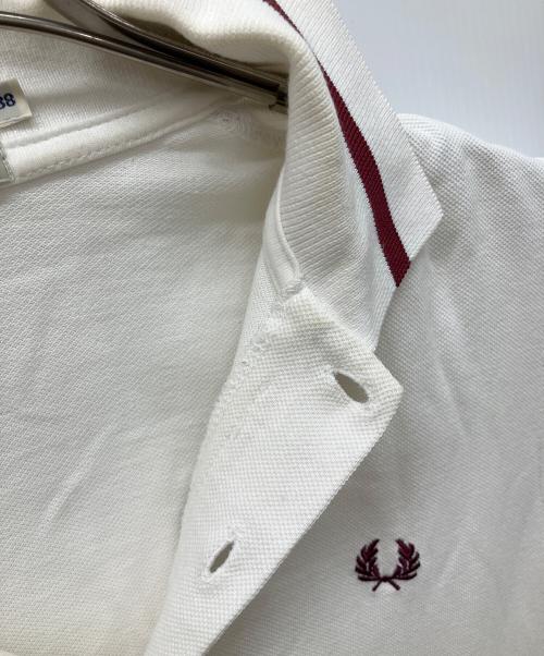 FRED PERRY（フレッドペリー）FRED PERRY (フレッドペリー) ポロシャツ ホワイト サイズ:38の古着・服飾アイテム