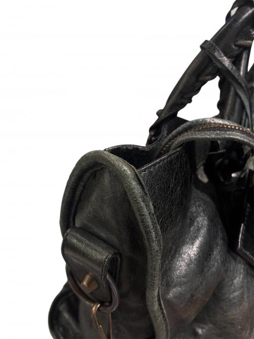 BALENCIAGA（バレンシアガ）BALENCIAGA (バレンシアガ) ザ・シティ エディターズバッグ 115748 ブラックの古着・服飾アイテム