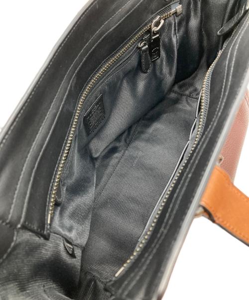 COACH（コーチ）COACH (コーチ) スワッガーショルダーバッグ/Swagger Shoulder Bag ブラウン サイズ:不明の古着・服飾アイテム