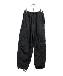 HYKE（ハイク）の古着「ミリタリーイージーカーゴパンツ/Military-Style Easy Cargo Pants」｜ブラック