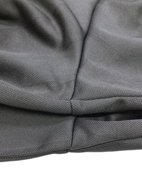 F.C.R.B.（エフシーレアルブリストル）F.C.R.B. (エフシーレアルブリストル) Carhartt WIP (カーハート ワーク イン プログレス) VARSITY TRACK JACKET ブラック×アイボリー サイズ:Mの古着・服飾アイテム