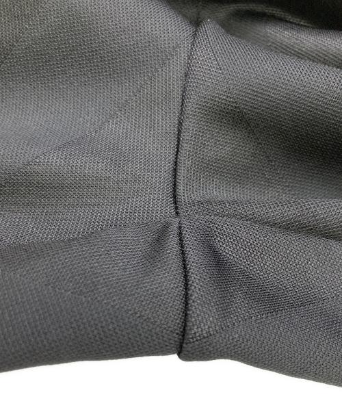 F.C.R.B.（エフシーレアルブリストル）F.C.R.B. (エフシーレアルブリストル) Carhartt WIP (カーハート ワーク イン プログレス) TRACK PANTS ブラック×アイボリー サイズ:Mの古着・服飾アイテム