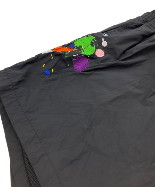 MAYO（メイヨー）MAYO (メイヨー) PAINT Embroidery Swim Shorts ブラック サイズ:Mの古着・服飾アイテム
