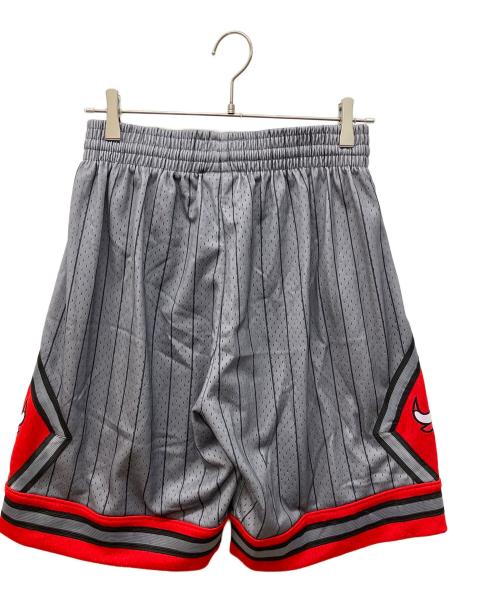 HARDWOOD CLASSICS（ハードウッドクラシック）HARDWOOD CLASSICS (ハードウッドクラシック) MITCHELL & NESS (ミッチェルアンドネス) ハーフパンツ グレー サイズ:S 未使用品の古着・服飾アイテム