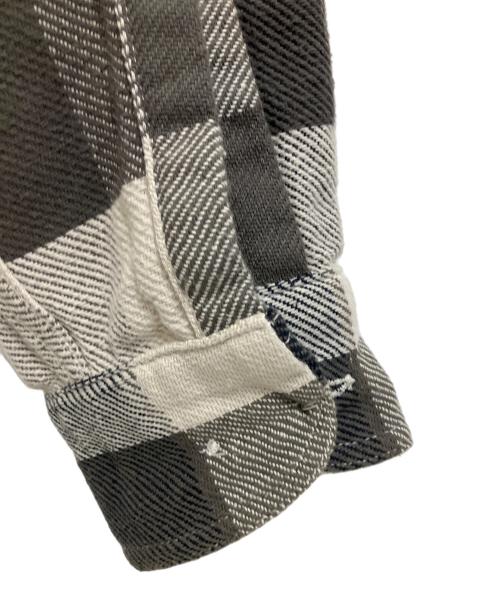 THE NORTHFACE PURPLELABEL（ザ・ノースフェイス パープルレーベル）THE NORTHFACE PURPLELABEL (ザ・ノースフェイス パープルレーベル) Flannel Plaid Field Shirt グレー サイズ:Mの古着・服飾アイテム
