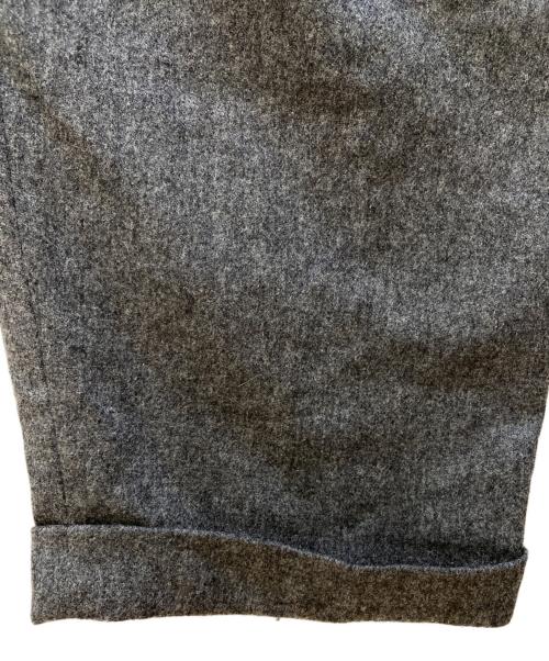 BEAMS PLUS（ビームスプラス）BEAMS PLUS (ビームスプラス) 2プリーツ フランネル トラウザー グレー サイズ:XLの古着・服飾アイテム