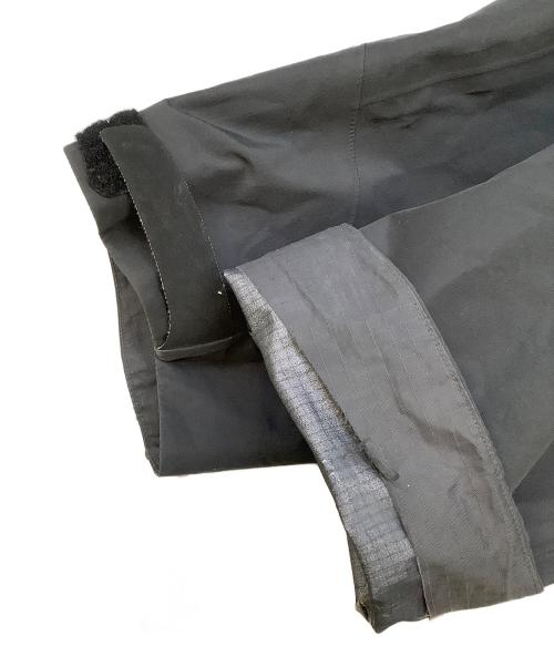 ARC'TERYX（アークテリクス）ARC'TERYX (アークテリクス) Beta LT JACKET グレー サイズ:Mの古着・服飾アイテム