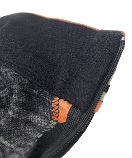 LEONARD FASHION（レオナールファッション）LEONARD FASHION (レオナールファッション) 総柄カットソースカートセットアップ ブラック サイズ:TP:M/SK:64の古着・服飾アイテム