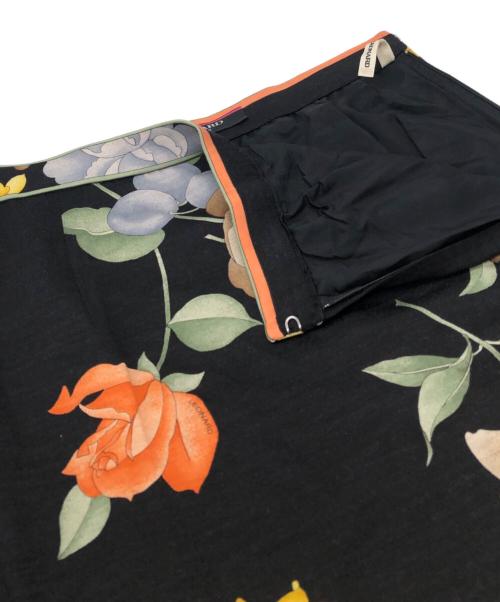 LEONARD FASHION（レオナールファッション）LEONARD FASHION (レオナールファッション) 総柄カットソースカートセットアップ ブラック サイズ:TP:M/SK:64の古着・服飾アイテム